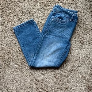 Vera wang straight leg cropped jean